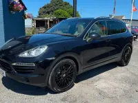 Used Porsche Cayenne 245 HP (180 kW) 2012 Black SUV