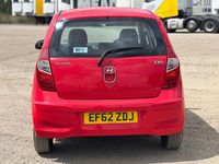 Used Hyundai i10 Classic 85 HP (62 kW) 2012 Red Hatchback