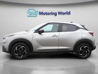 Used Nissan Juke N-Connecta 114 HP (83 kW) 2023 Silver SUV