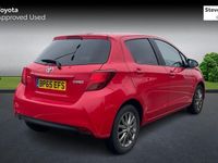 Used Toyota Yaris 99 HP (72 kW) 2016 Hatchback