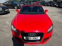 Begagnad Audi TT Roadster Design 2011 Röd Cab