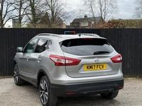 Used Nissan Qashqai Tekna 131 HP (96 kW) 2017 Silver SUV