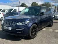 Używany Land Rover Range Rover Vogue SE 258 KM (189 kW) 2017 Niebieski SUV
