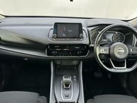 Used Nissan Qashqai Acenta Premium 158 HP (116 kW) 2023 Red SUV