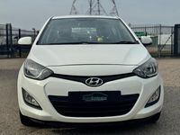 Used Hyundai i20 Active 2012 White Hatchback