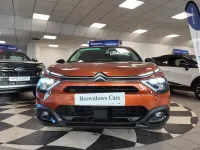 Begagnad Citroën e-C4 Shine 100 kW (136 HK) 2022 Brun Halvkombi