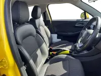 Used MG MG3 Exclusive 106 HP (77 kW) 2022 Yellow Hatchback