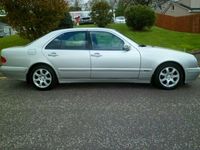 Used Mercedes E200 2000 Sedan