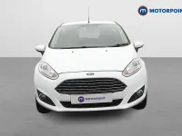 Used Ford Fiesta Zetec 82 HP (60 kW) 2017 White Hatchback