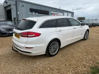 Used Ford Mondeo Titanium 187 HP (137 kW) 2019 White Estate