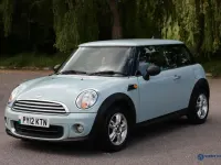Begagnad Mini ONE Hatch 97 HK (71 kW) 2012 Blå Halvkombi