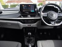 Used Suzuki Swift 82 HP (60 kW) 2024 White Hatchback