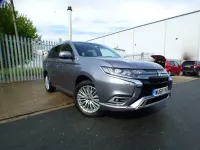 Usado Mitsubishi Outlander P-HEV 2018 Cinzento Carrinha