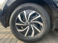 Used VW Polo Life 95 HP (69 kW) 2022 Deep black pearl Hatchback