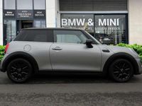 Used Mini Cooper Classic 134 HP (98 kW) 2022 Silver Hatchback