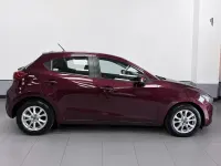 Used Mazda 2 75 HP (55 kW) 2018 Red Hatchback
