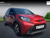 Used Toyota Aygo X 72 HP (52 kW) 2023 Red SUV