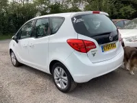 Used Vauxhall Meriva 2015 White MPV