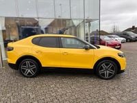 New Ford Capri Premium 210 kW (286 HP) 2025 Yellow Hatchback