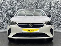 Used Vauxhall Corsa Design Edition 75 HP (55 kW) 2022 White Hatchback