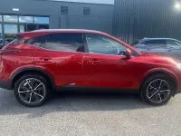 Used Nissan Qashqai Tekna 156 HP (114 kW) 2022 Red SUV