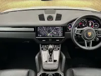 Used Porsche Cayenne Platinum Edition 340 HP (250 kW) 2022 White SUV