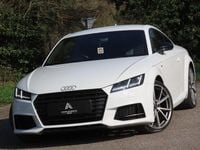 Używany Audi TT Black Edition 180 KM (132 kW) 2018 Biały Coupe