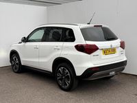 Second-hand Suzuki Vitara SZ5 127 CP (93 kW) 2024 Alb SUV