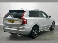Used Volvo XC90 Momentum 235 HP (172 kW) 2020 Silver SUV