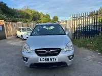 Used Kia Carens 140 HP (102 kW) 2009 Silver MPV