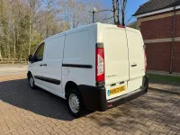 Used Peugeot Expert 90 HP (66 kW) 2014 White Van