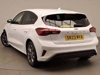 Used Ford Focus ST-Line 125 HP (91 kW) 2023 White Hatchback