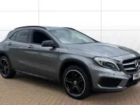Usado Mercedes GLA250 AMG line 211 HP (155 kW) 2016 Cinzento SUV