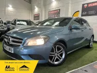 Used Mercedes A180 109 HP (80 kW) 2014 Blue Hatchback