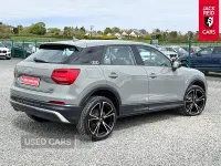 Usado Audi Q2 Design 150 CV (110 kW) 2017 Gris SUV