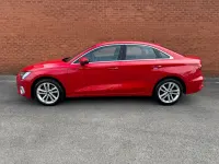 Używany Audi A3 Sport 150 KM (110 kW) 2023 Czerwony Sedan/Limuzyna