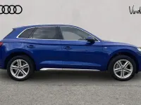 Used Audi Q5 S-Line 261 HP (191 kW) 2022 Blue SUV