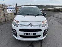 Used Citroën C3 Picasso 100 HP (73 kW) 2016 White MPV