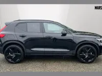 Usado Volvo XC40 Plus 194 HP (142 kW) 2025 Preto SUV