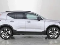 New Volvo XC40 Ultra 161 HP (118 kW) 2025 Silver SUV
