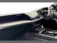 Second-hand Audi e-tron GT quattro Comfort 384 kW (523 CP) 2023 Negru Berlinǎ
