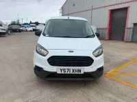 Usado Ford Transit 100 HP (73 kW) 2022 Branco Van
