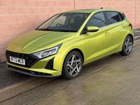 Used Hyundai i20 Ultimate 100 HP (73 kW) 2024 Yellow Hatchback