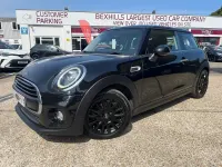 Used Mini Cooper Hatch 136 HP (100 kW) 2018 Black Hatchback