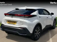 Used Toyota C-HR Design 140 HP (102 kW) 2025 White SUV