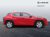 Usado Lexus UX 250h 180 CV (132 kW) 2023 Rojo SUV