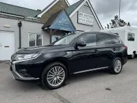 Used Mitsubishi Outlander P-HEV 2019 Black Estate