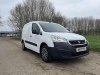 Begagnad Peugeot Partner 98 HK (72 kW) 2017 Vit