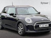 Usado Mini Cooper Classic 134 HP (98 kW) 2022 Preto Citadino