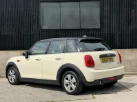 Used Mini Cooper Hatch 136 HP (100 kW) 2016 White Hatchback
